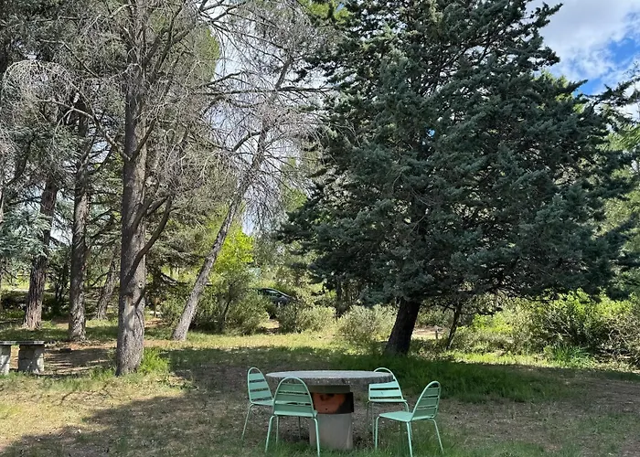 ゲストハウス Tropicale Au Domaine De L'aven Villeneuve-Minervois
